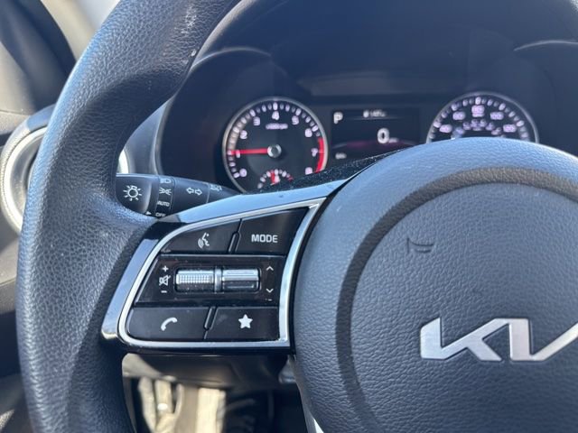 Certified 2023 Kia Forte LXS FWD image 14