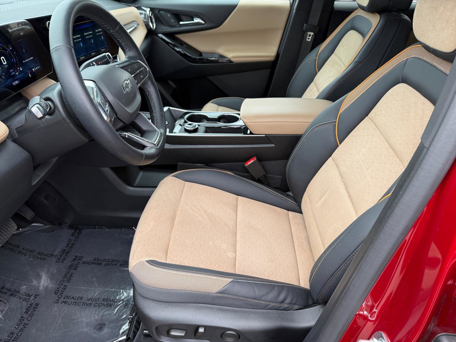 Used 2025 Chevrolet Equinox ACTIV w/ Safety and Technology Package image 11