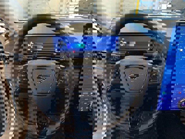 Used 2024 Ford Mustang Mach-E Premium AWD/4WD image 19