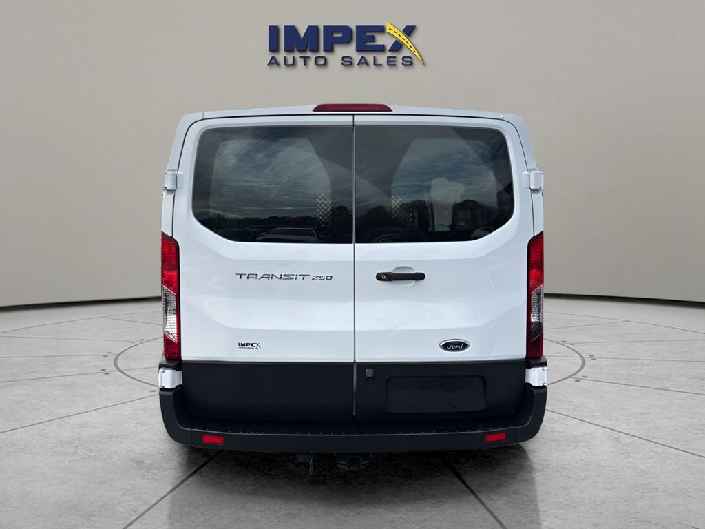 Used 2023 Ford Transit 250 Low Roof w/ Exterior Upgrade Package RWD image 4
