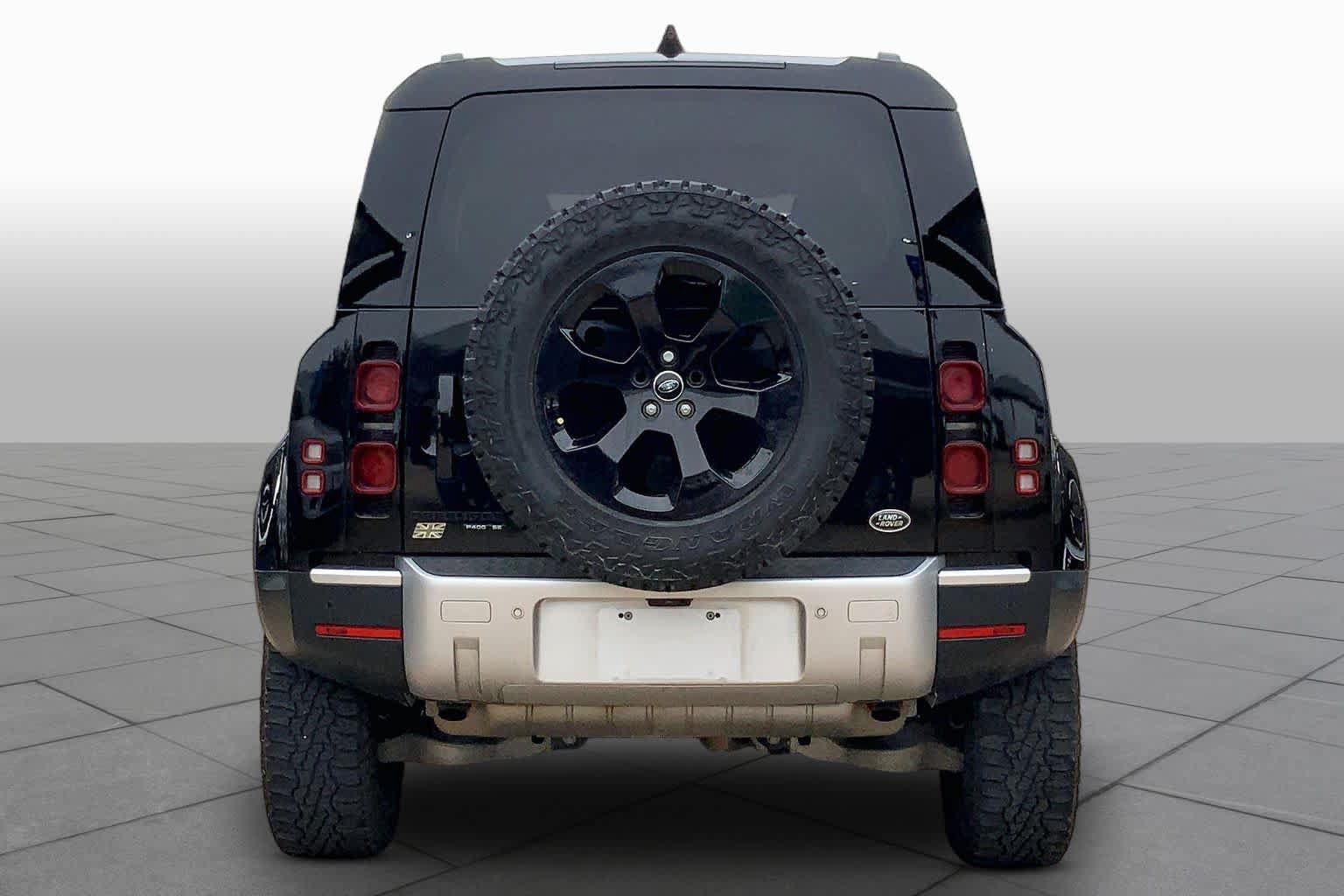 Used 2020 Land Rover Defender 110 SE AWD/4WD image 5