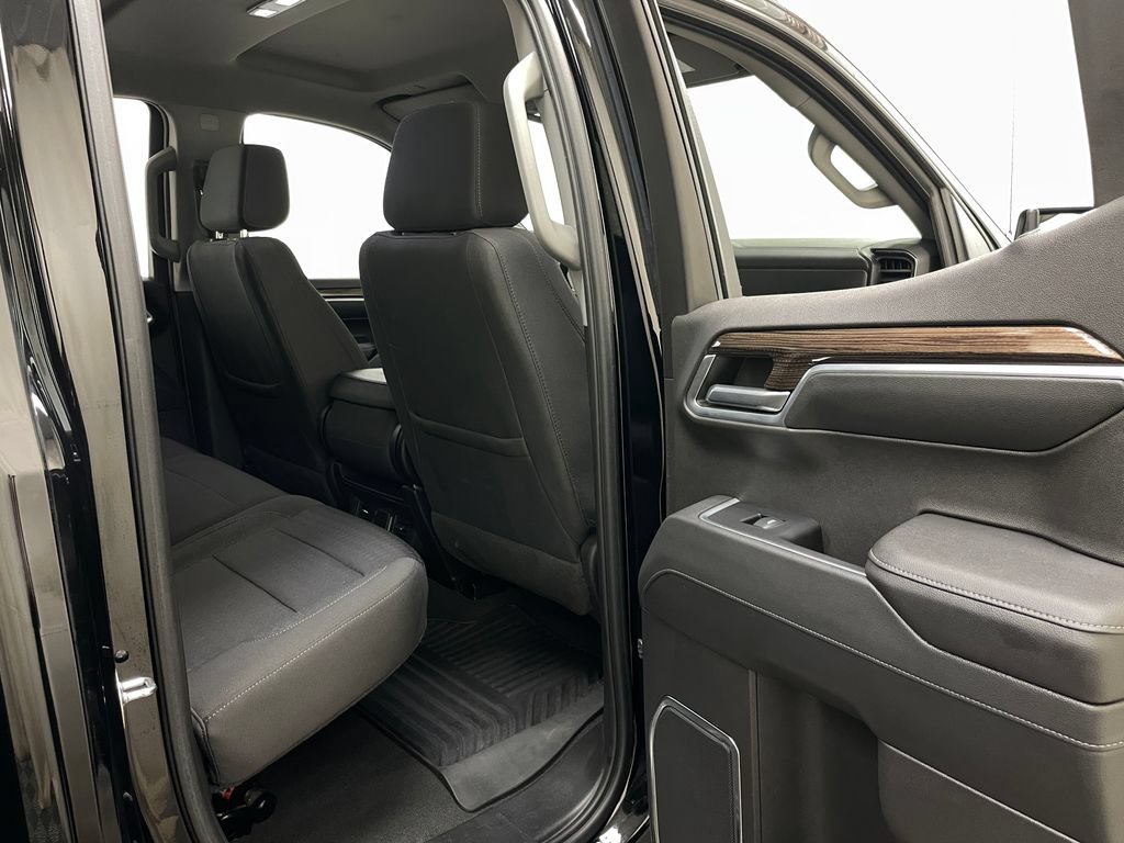 Certified 2022 Chevrolet Silverado 1500 LT AWD/4WD image 38