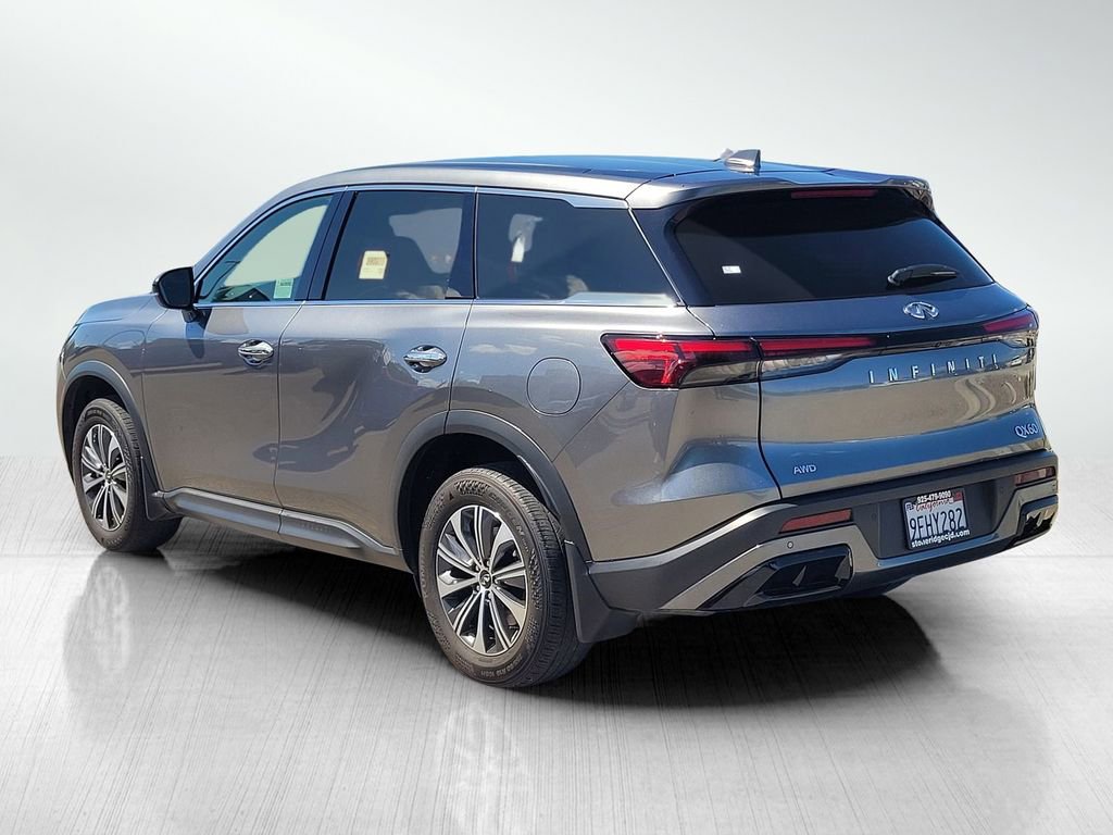 Used 2023 INFINITI QX60 Pure AWD/4WD image 6