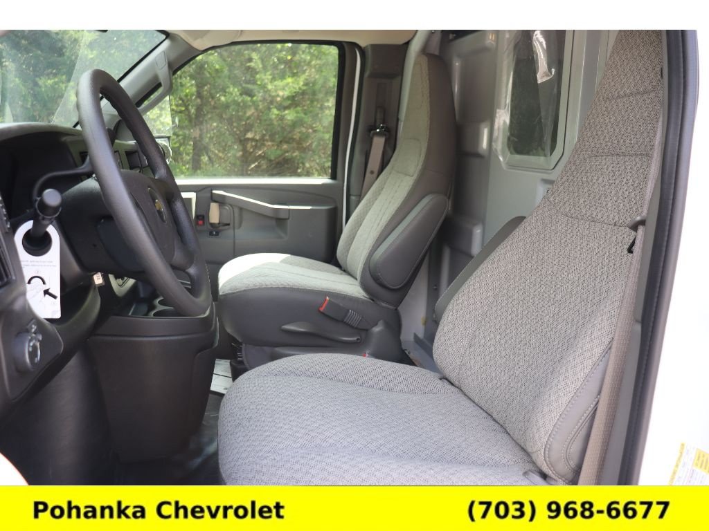 New 2026 Chevrolet Express 3500 w/ Power Convenience Package RWD image 21