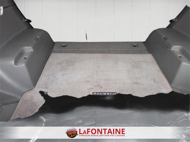 Used 2004 Toyota 4Runner SR5 image 26