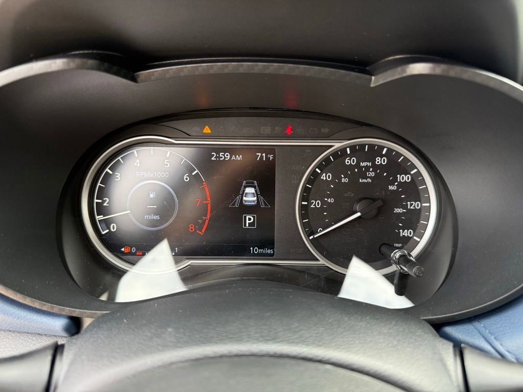 New 2025 Nissan Versa SV image 17