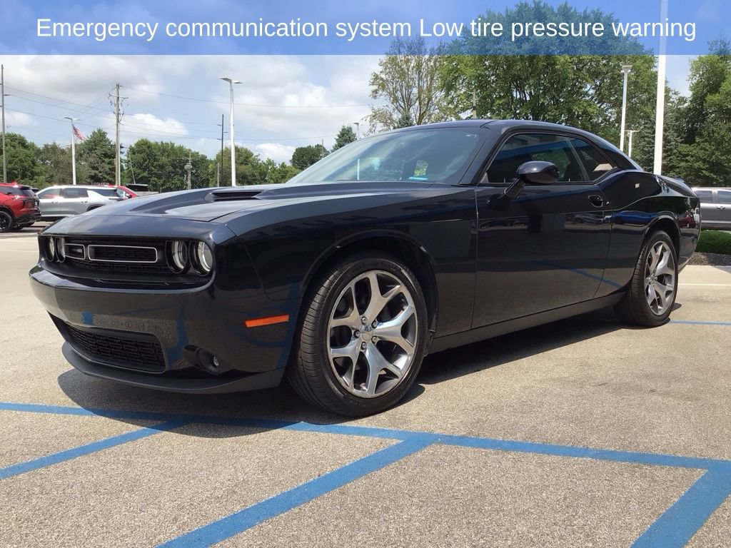 Used 2015 Dodge Challenger SXT Plus w/ Driver Convenience Group RWD image 13