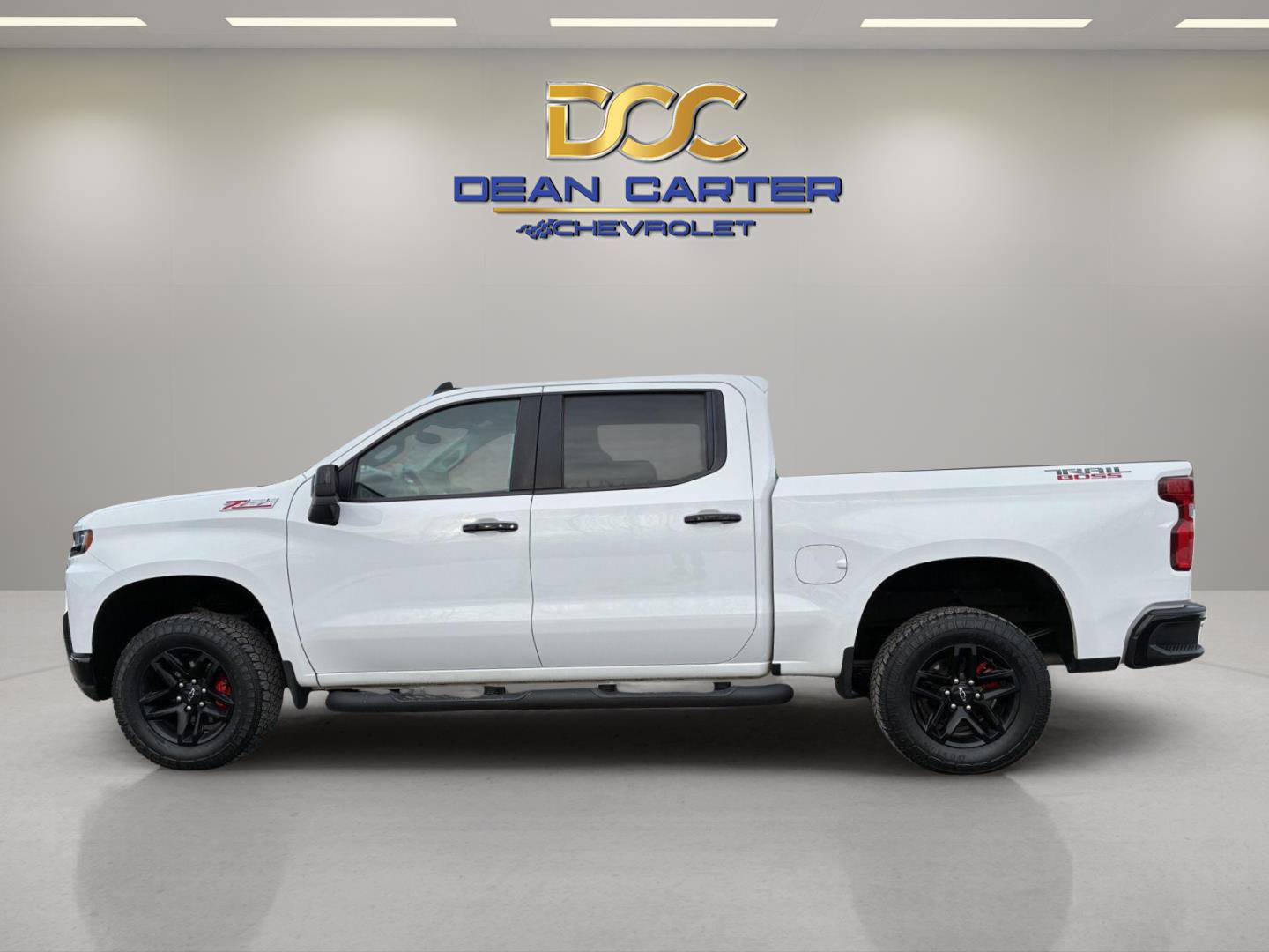 Used 2020 Chevrolet Silverado 1500 LT Trail Boss image 3