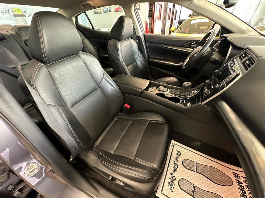 Used 2021 Nissan Maxima 3.5 SV w/ Floor Mat Group image 39