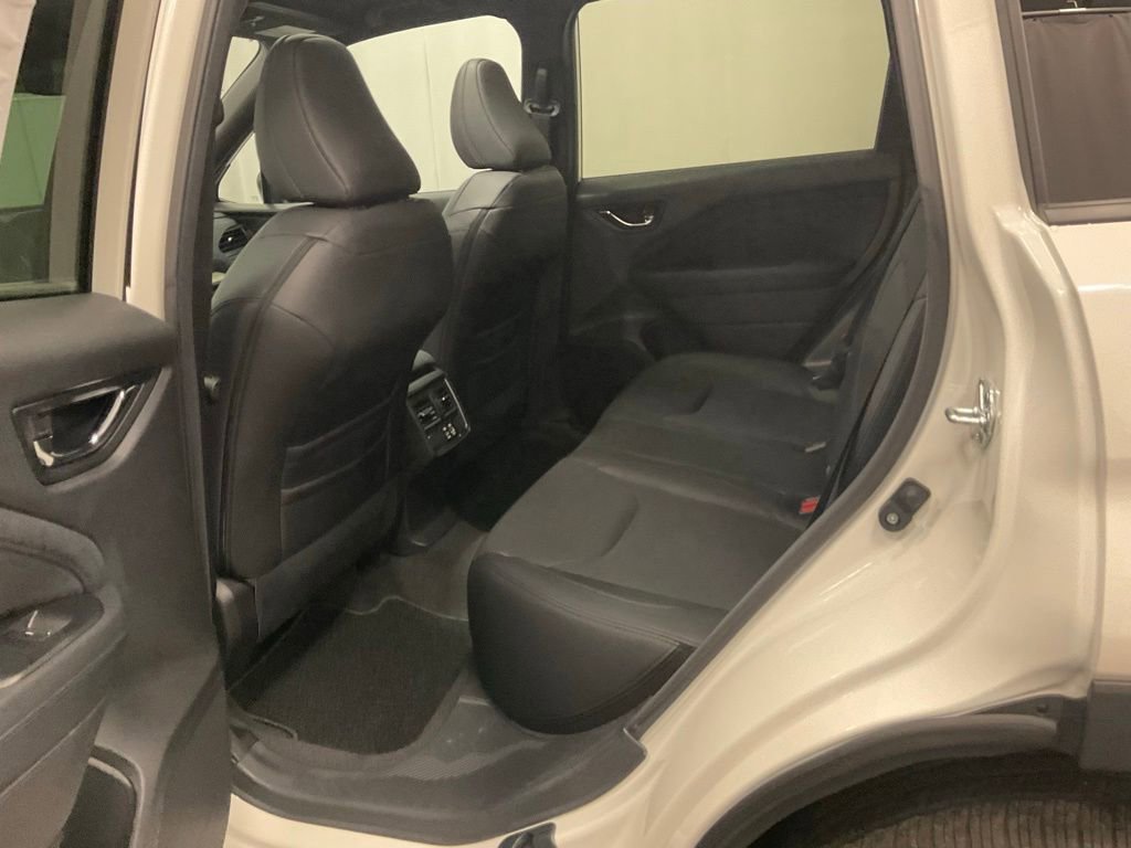 New 2026 Subaru Forester Limited AWD/4WD image 33