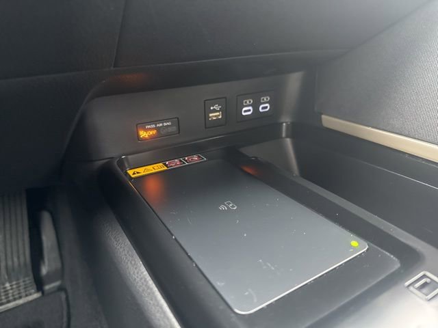 Used 2025 Toyota Camry LE image 29