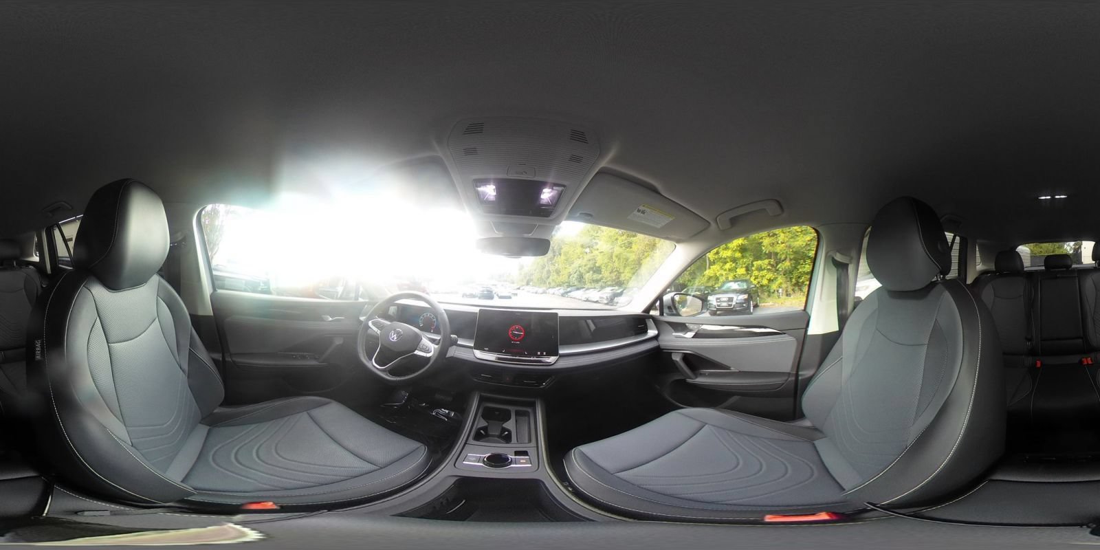 Used 2026 Volkswagen Tiguan SE FWD image 38