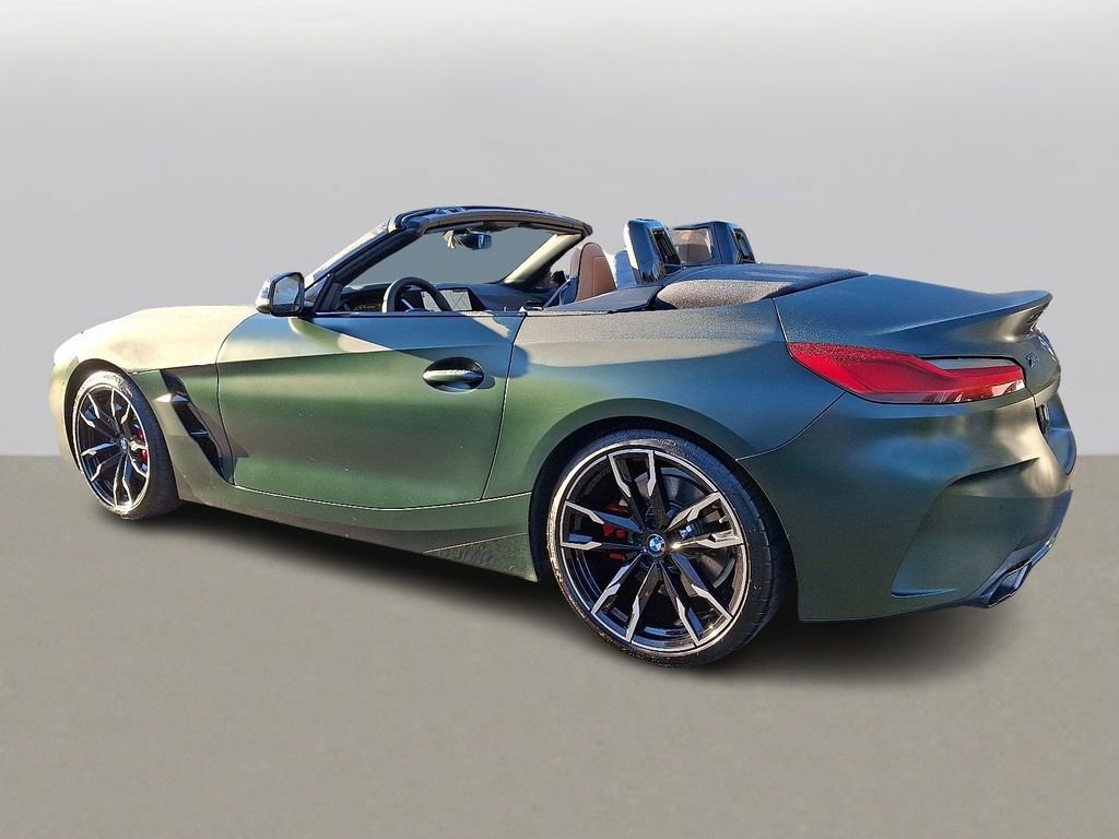 Used 2025 BMW Z4 M40i w/ Edition image 5