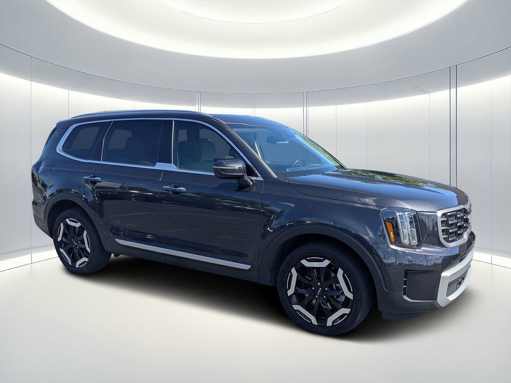Used 2025 Kia Telluride S