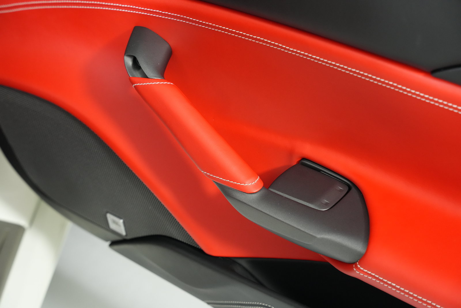 Certified 2017 Ferrari 488 Spider RWD image 41
