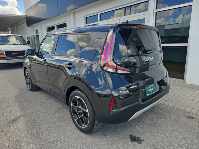 Used 2024 Kia Soul EX image 5