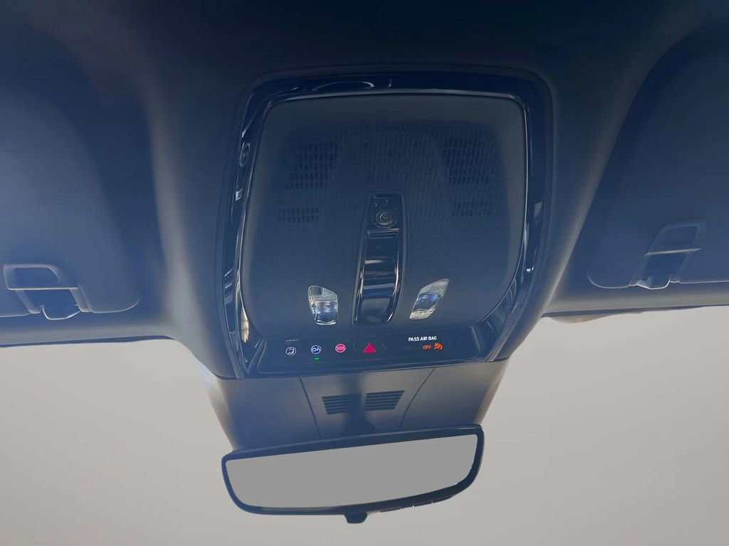 New 2026 Cadillac Lyriq V image 38