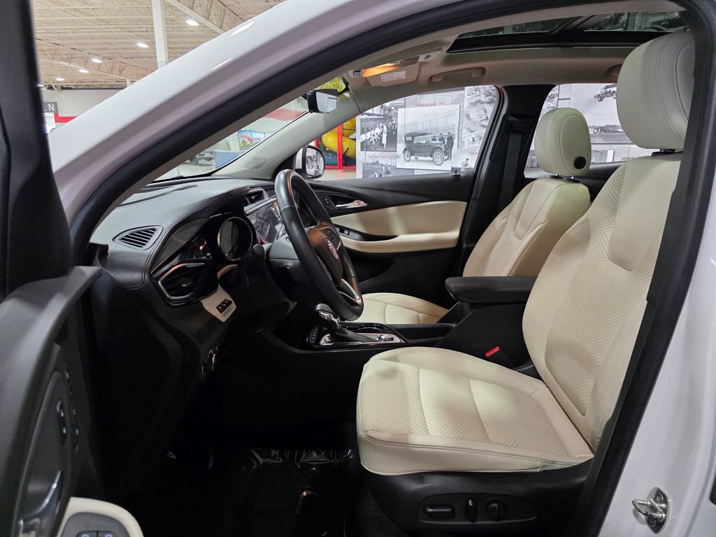 Used 2021 Buick Encore GX Essence w/ Advanced Technology Package AWD/4WD image 14