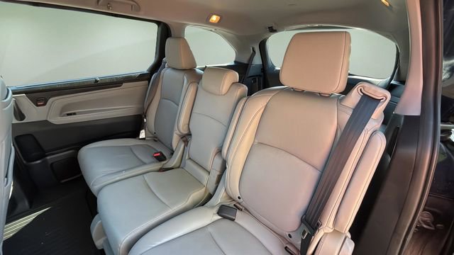 Used 2023 Honda Odyssey Touring image 20