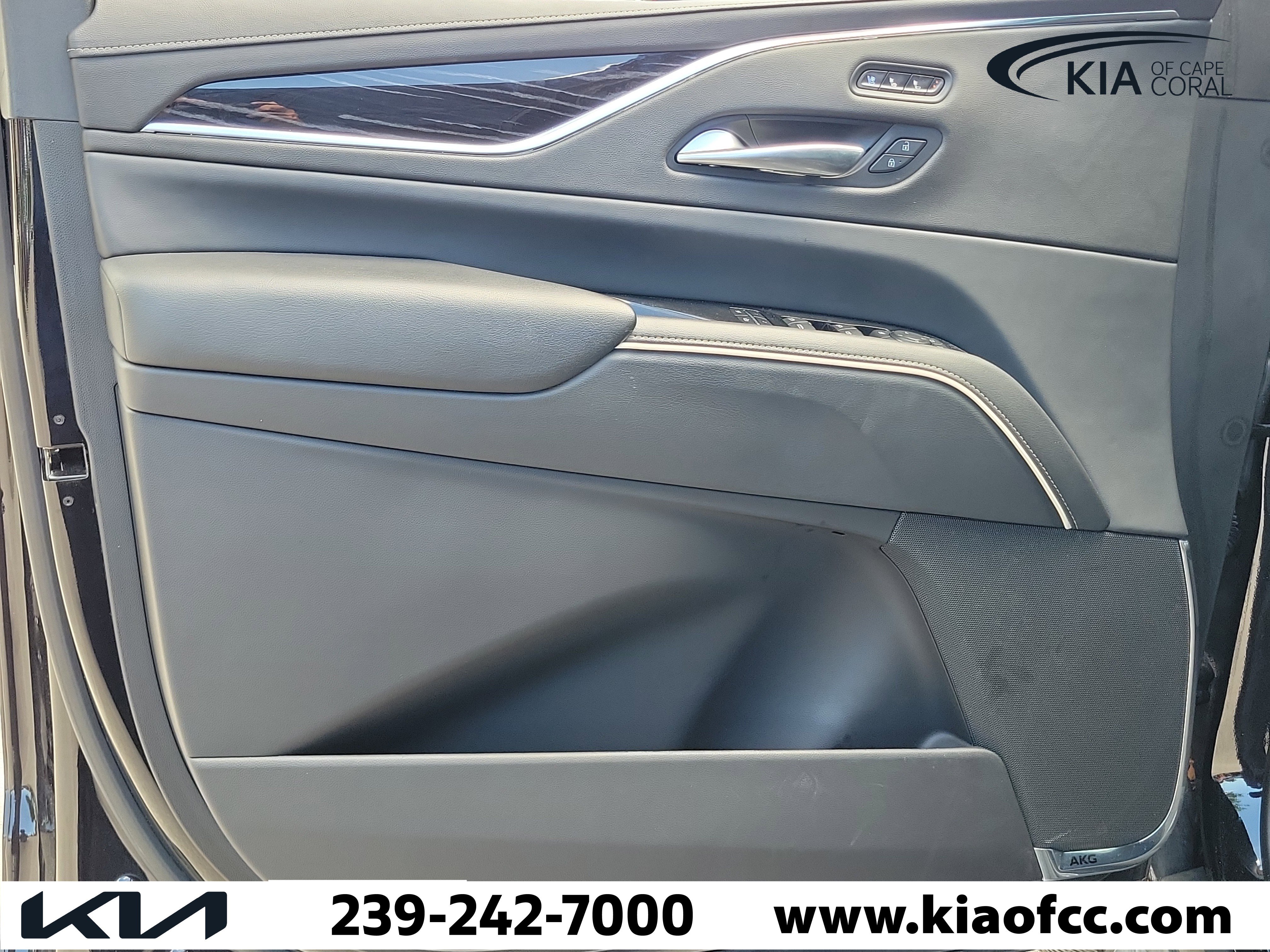 Used 2022 Cadillac Escalade ESV Sport w/ Touring Package RWD image 26
