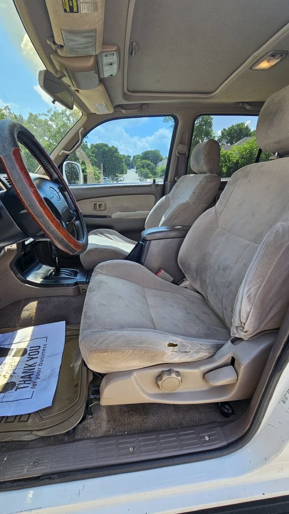 Used 2001 Toyota 4Runner SR5 w/ Upgrade Value Pkg 1 RWD image 6