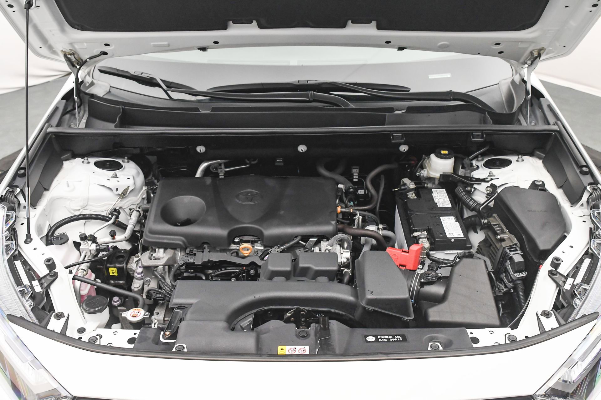 Used 2023 Toyota RAV4 LE AWD/4WD image 29