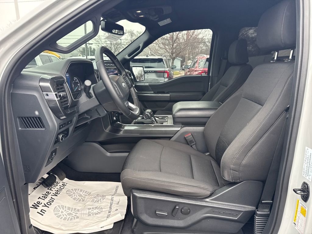 Used 2023 Ford F150 XLT w/ Equipment Group 302A High image 27