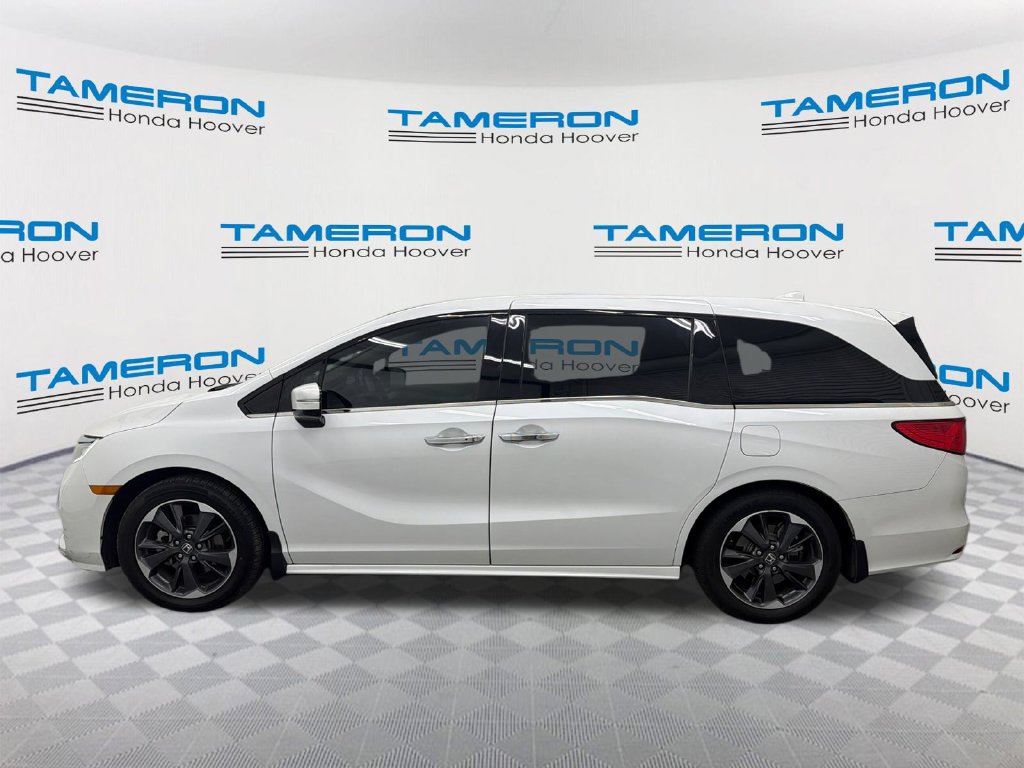 Used 2022 Honda Odyssey Elite image 2