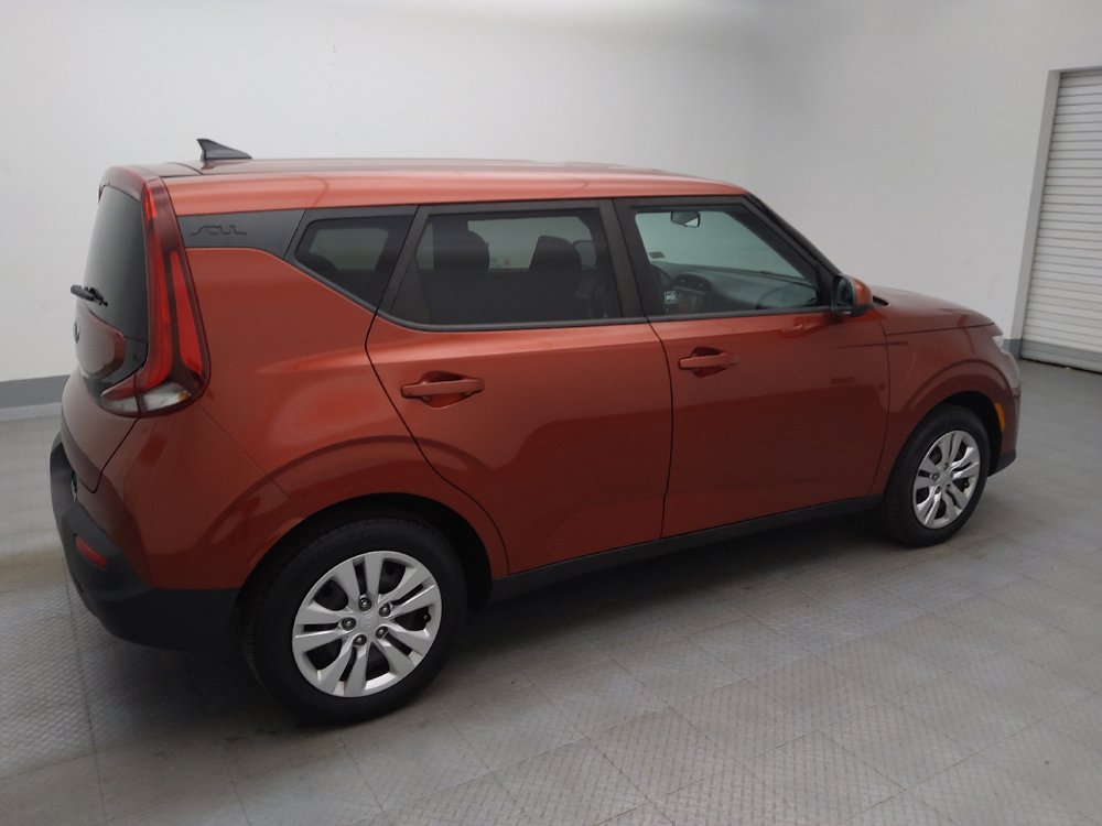 Used 2020 Kia Soul LX FWD image 10