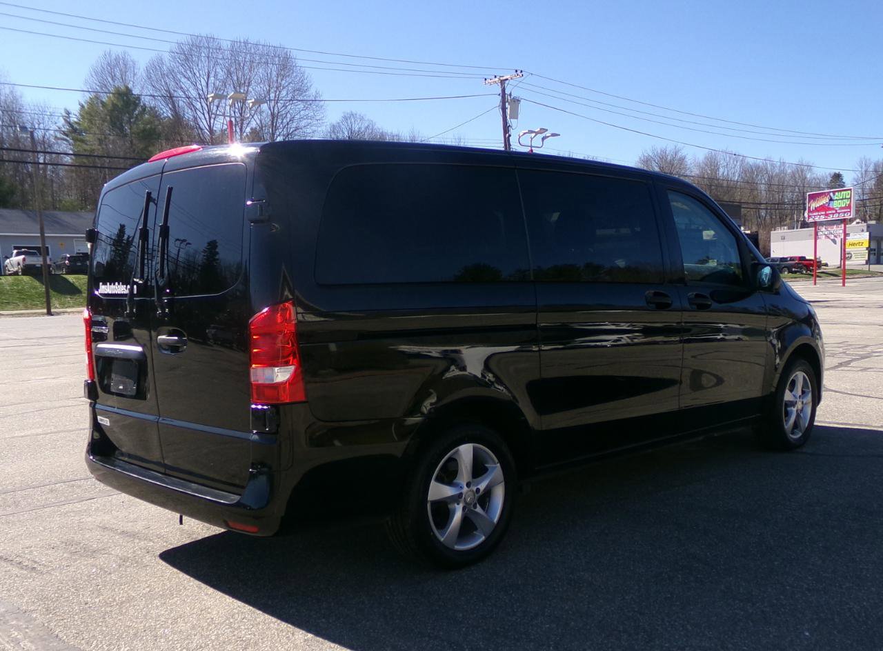 Used 2018 Mercedes-Benz Metris Passenger image 6