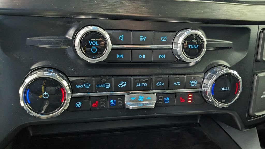 Used 2024 Ford F350 Lariat w/ Lariat Ultimate Package image 26