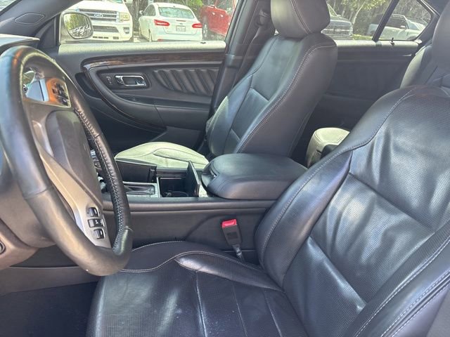 Used 2019 Ford Taurus Limited image 6