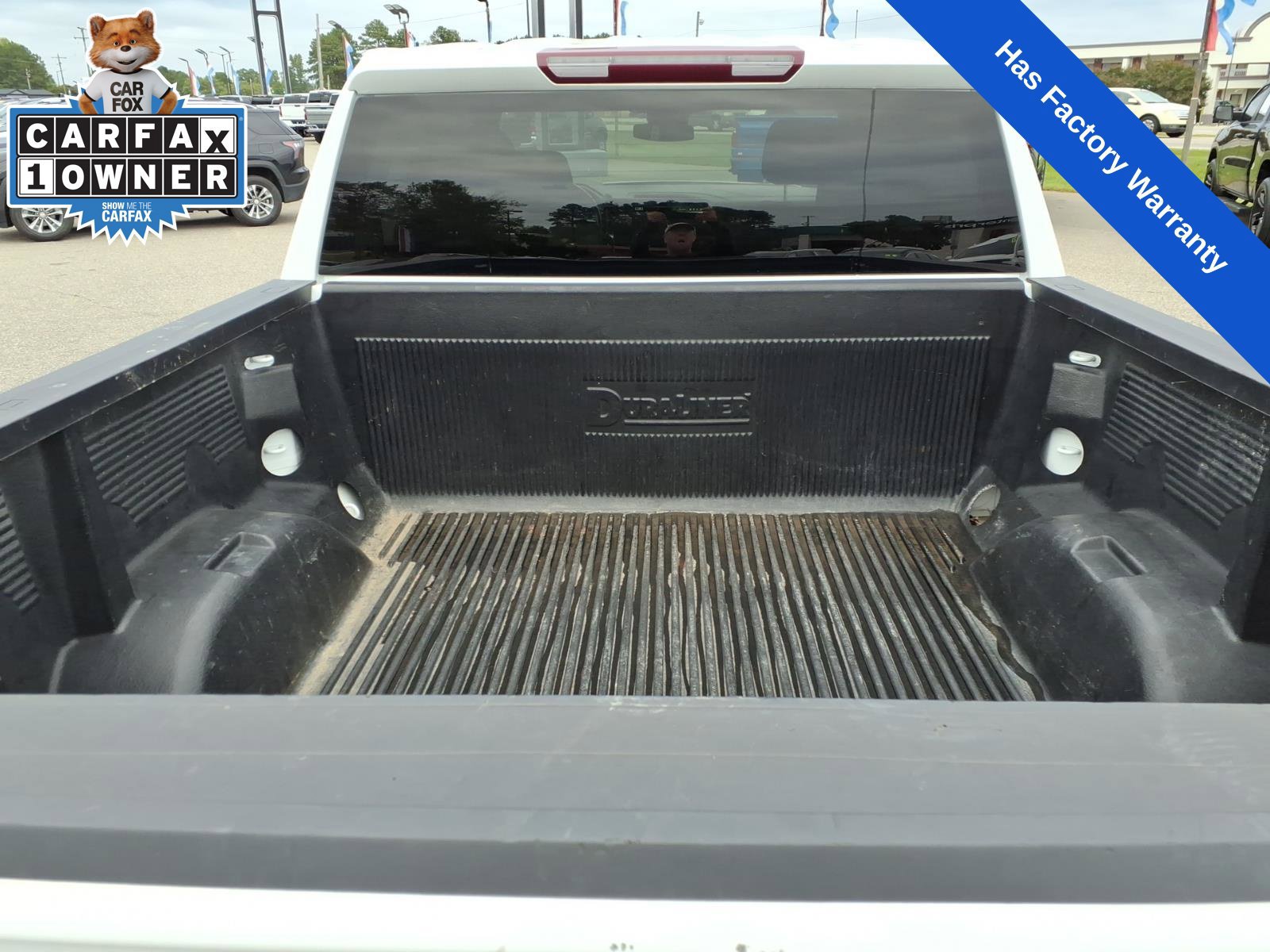 Used 2025 Chevrolet Silverado 1500 LT RWD image 11