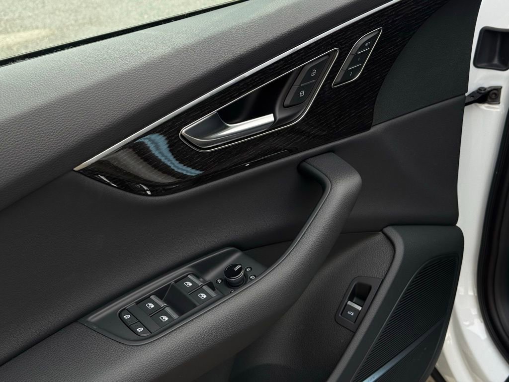 New 2026 Audi Q7 2.0T Premium image 19