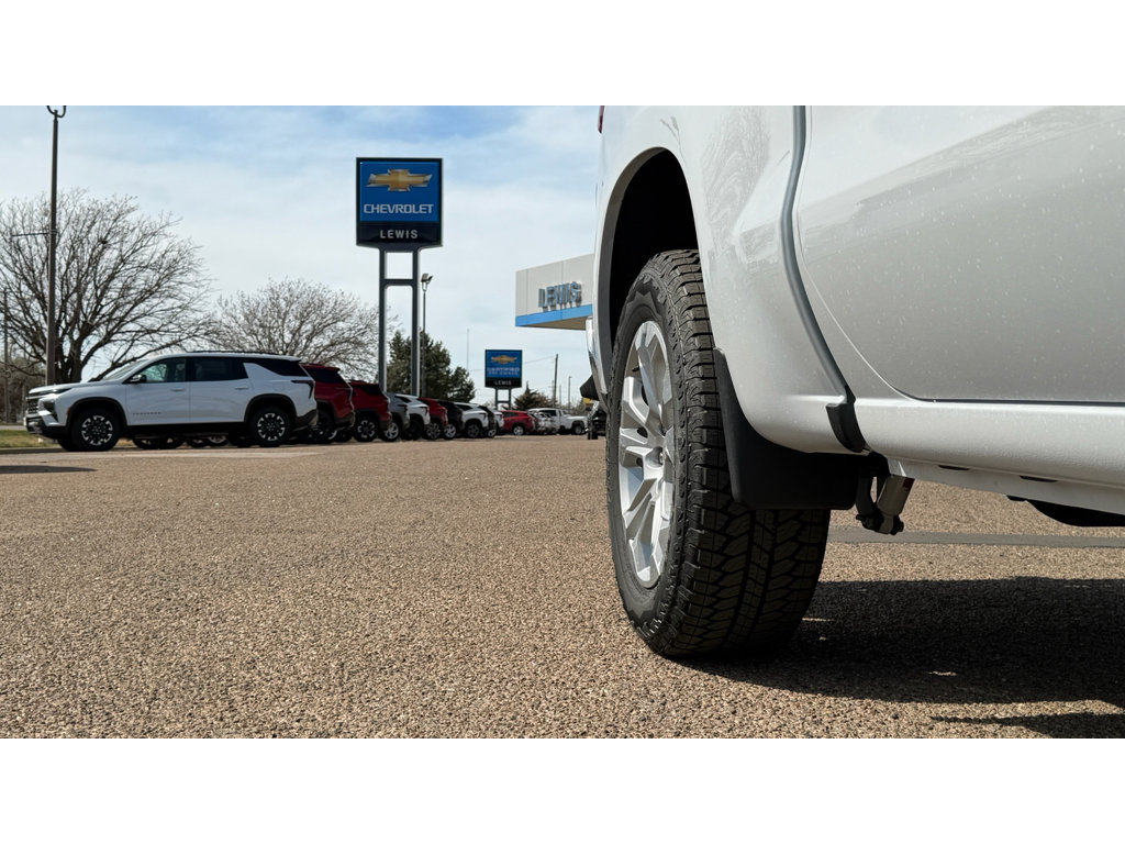 New 2026 Chevrolet Silverado 1500 LTZ w/ Z71 Off-Road Package AWD/4WD image 8