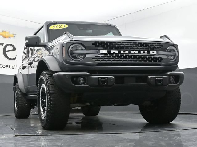 Used 2023 Ford Bronco Badlands AWD/4WD image 3
