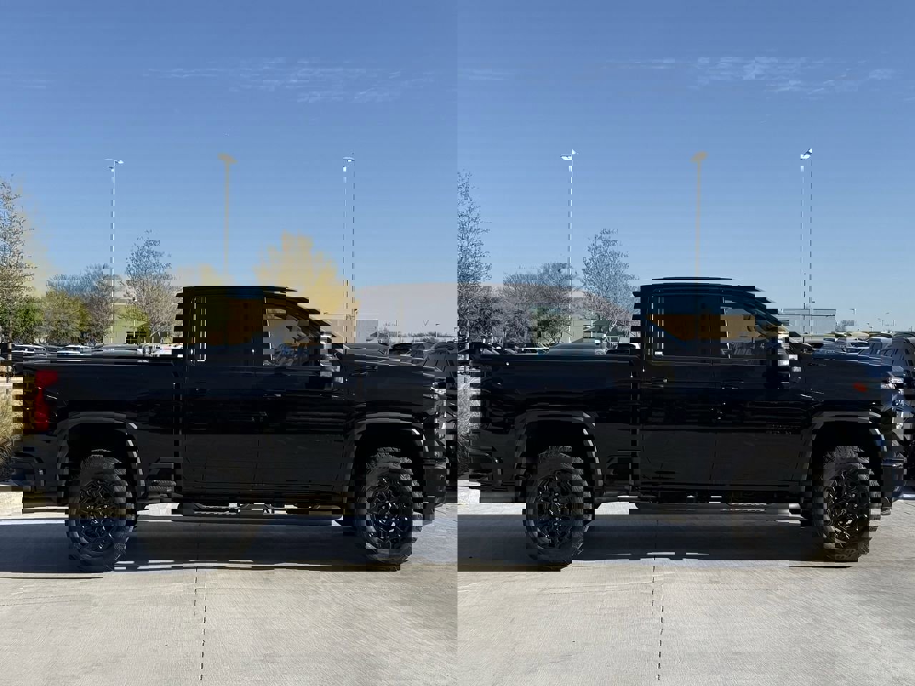 Certified 2024 Chevrolet Silverado 2500 LTZ w/ LTZ Plus Package image 3