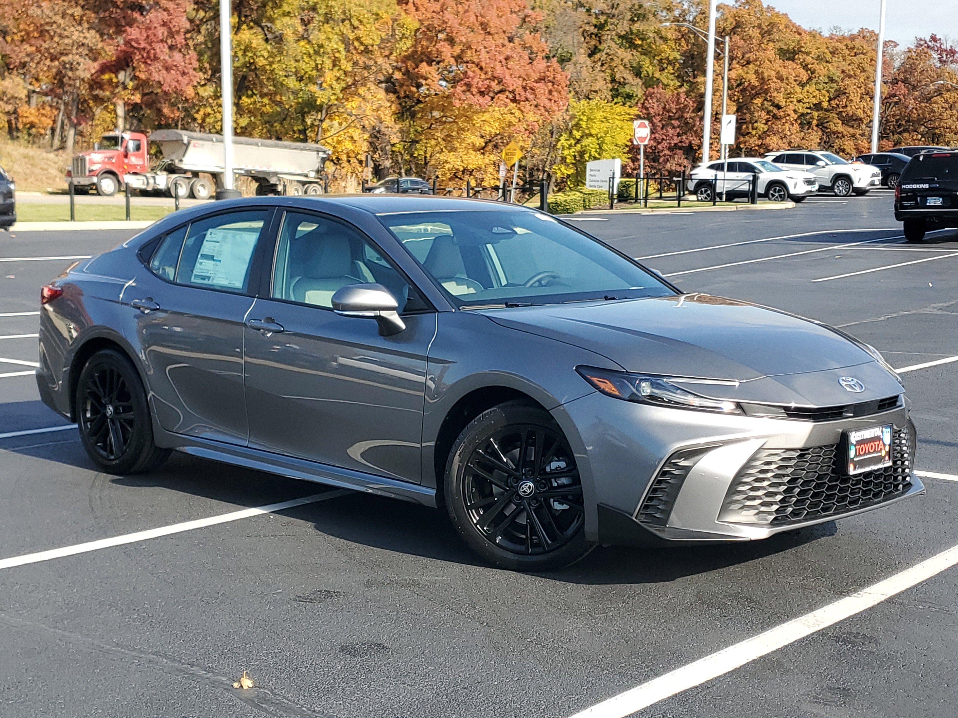 New 2026 Toyota Camry SE FWD image 34