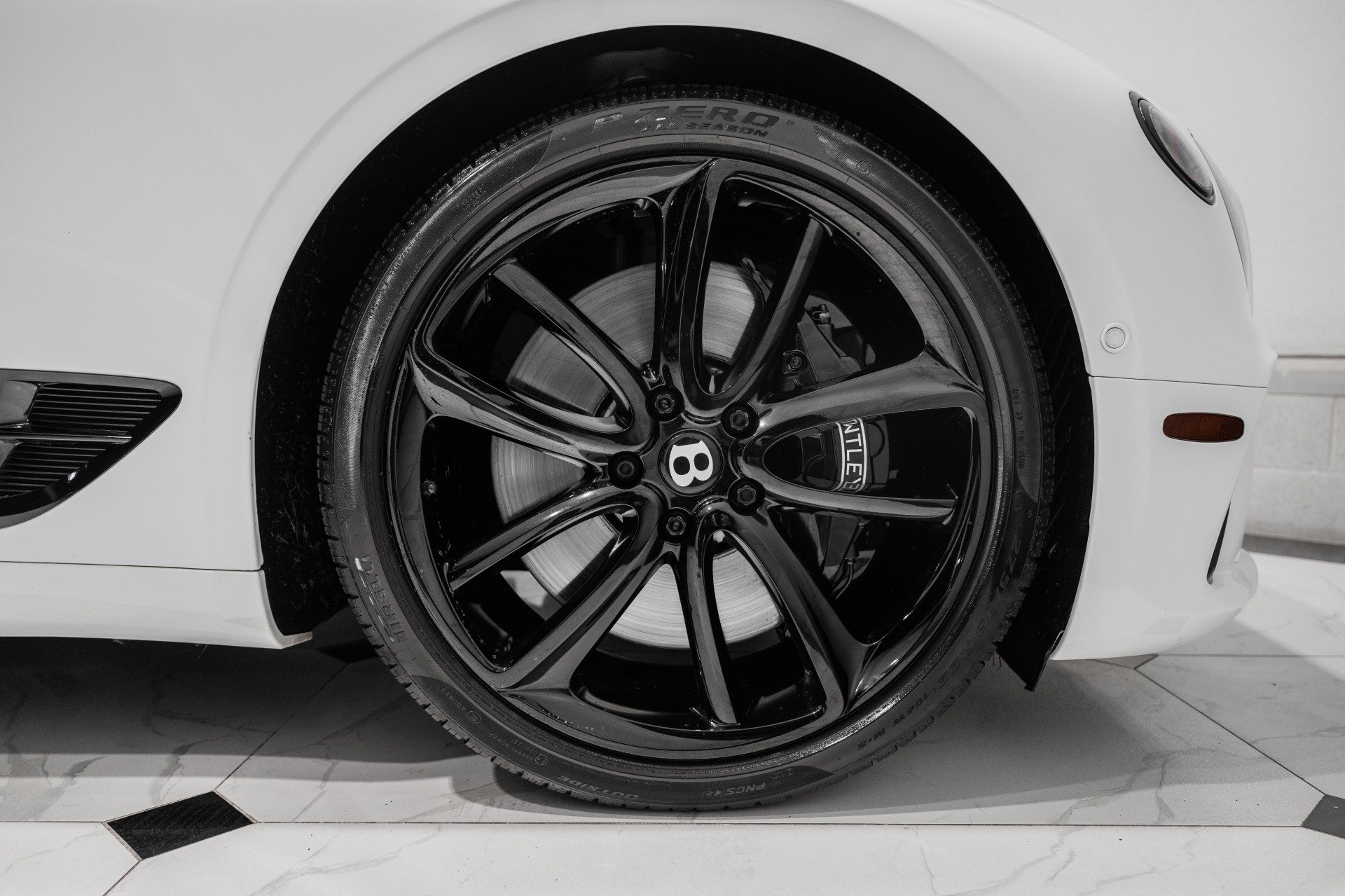 Certified 2021 Bentley Continental GT image 16