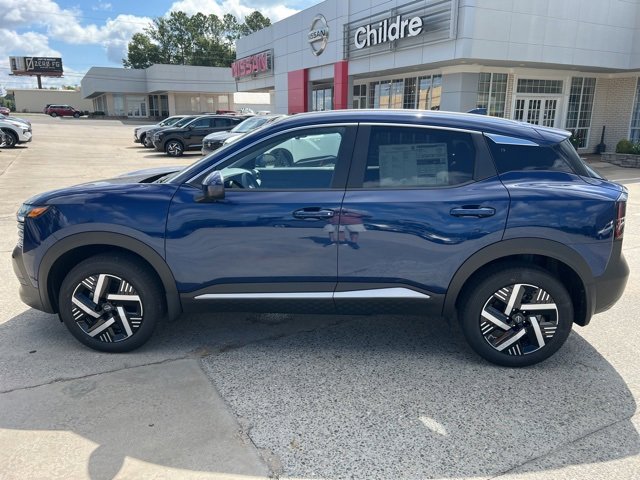 New 2025 Nissan Kicks SV w/ SV Premium Package image 2