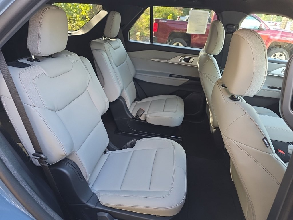 New 2027 Ford Explorer Active w/ Active Comfort Package AWD/4WD image 30