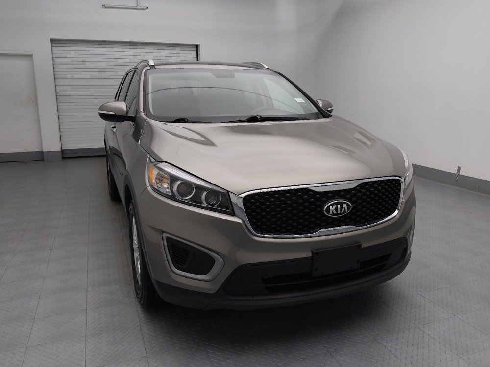 Used 2016 Kia Sorento AWD w/ LX Convenience Package image 14