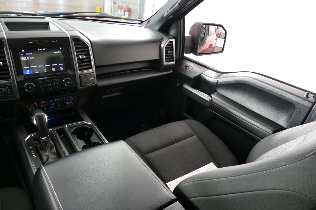 Used 2019 Ford F150 XLT w/ Equipment Group 302A Luxury AWD/4WD image 26