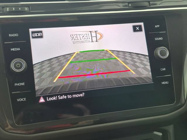 Used 2023 Volkswagen Tiguan SE FWD image 21
