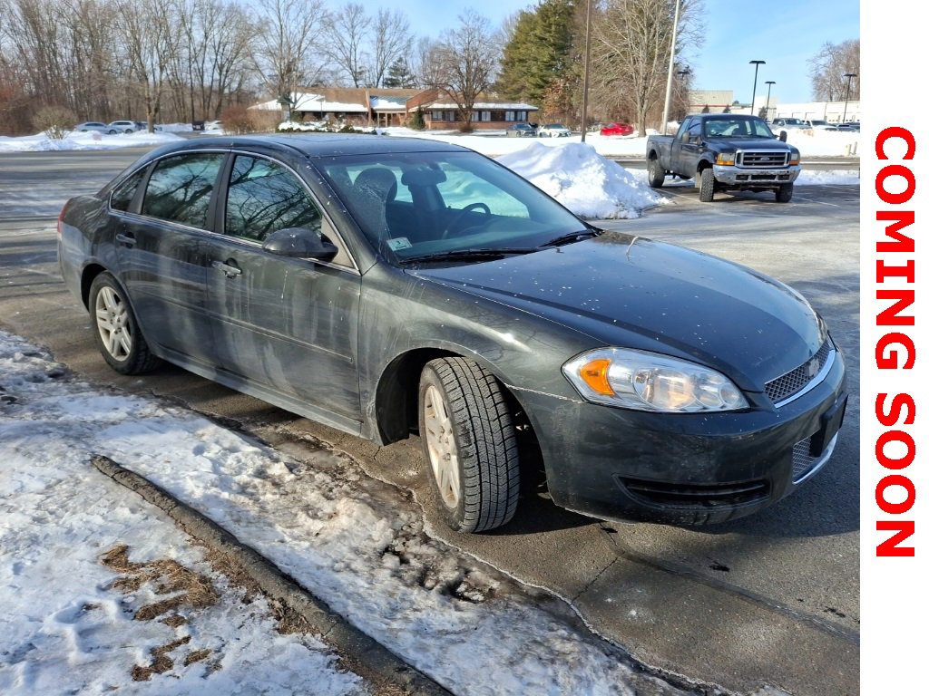 Used 2015 Chevrolet Impala LT w/ LT Sunroof Package image 3
