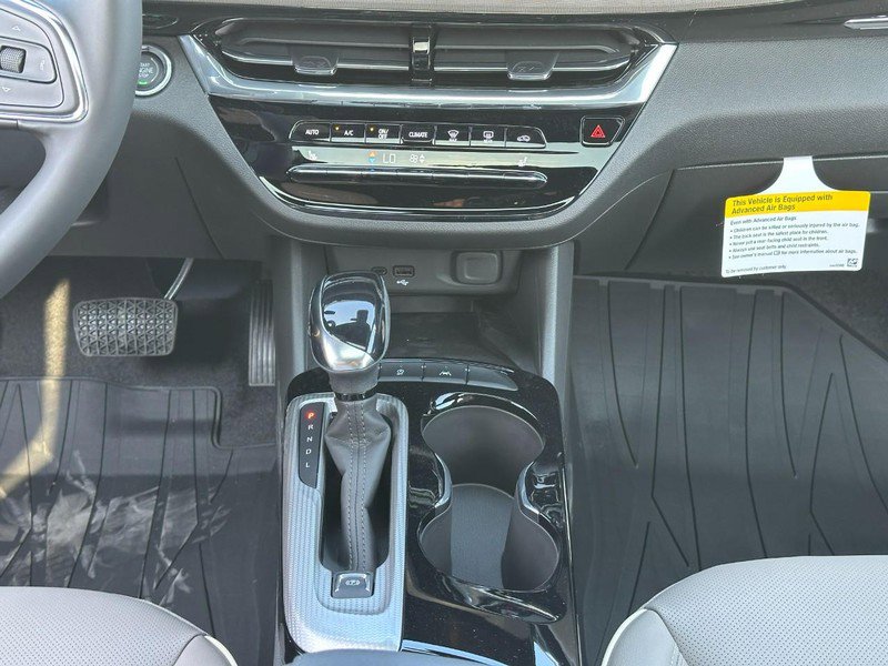 New 2025 Buick Envista Avenir image 10