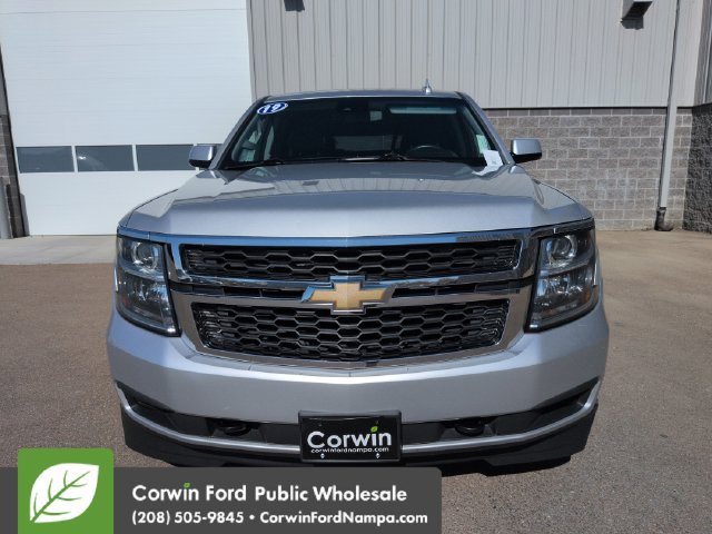 Used 2019 Chevrolet Suburban 4WD w/ Enhanced Driver Alert Package image 8