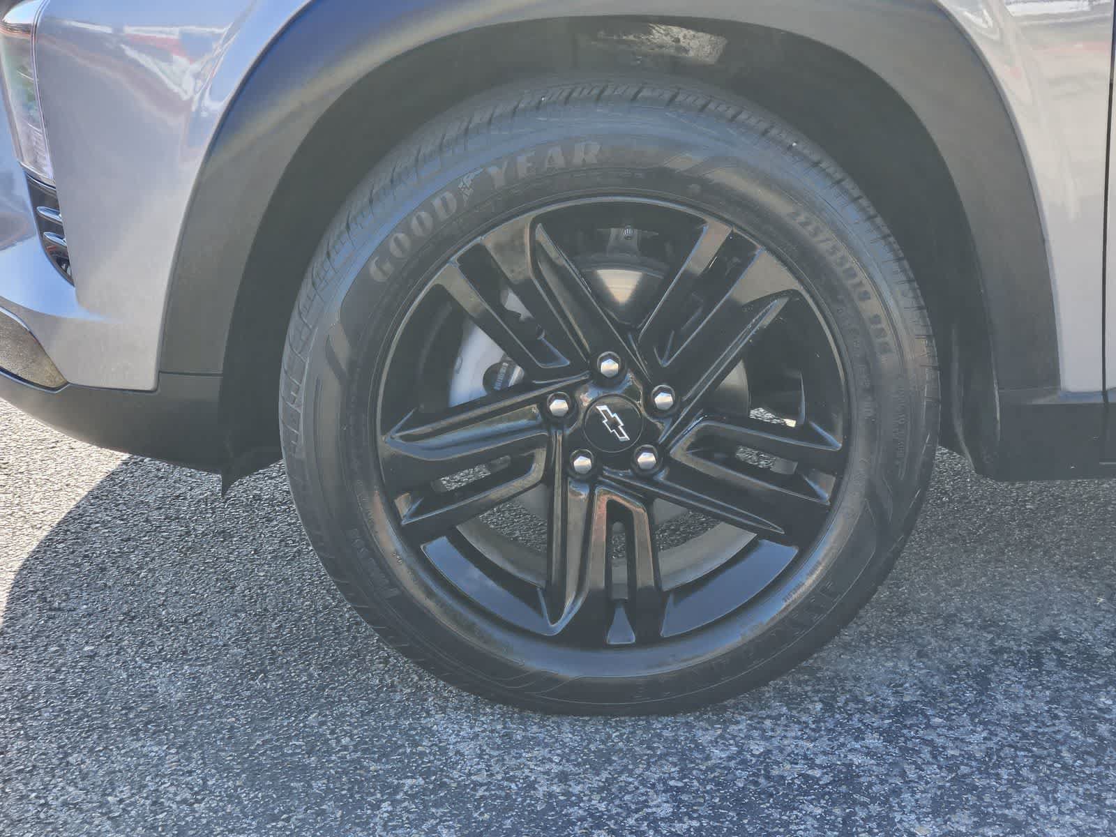 Used 2024 Chevrolet Trax ACTIV FWD image 9