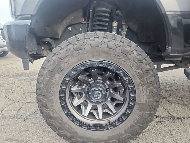 Used 2022 Ford F250 Lariat w/ Black Appearance Package image 30