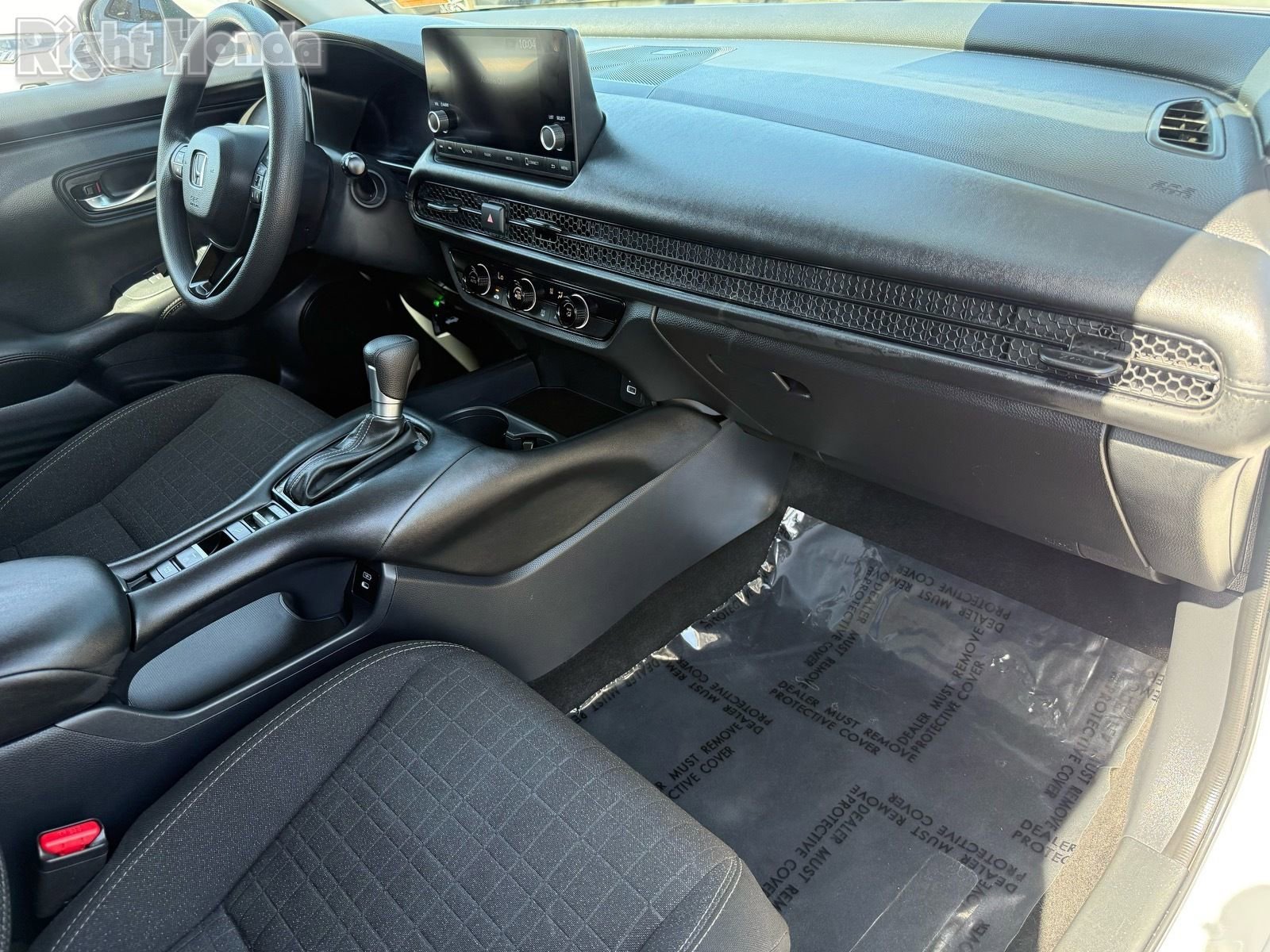 Used 2025 Honda HR-V LX image 30